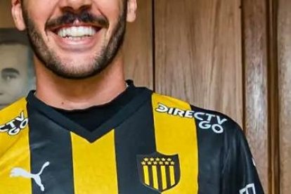 Sebastián Rodríguez firmó contrato con Peñarol por las próximas 2 temporadas.