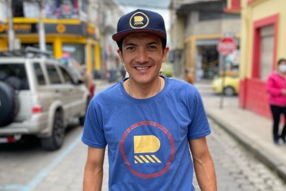 Richard Carapaz es el nuevo líder del equipo EF Education-EasyPost.