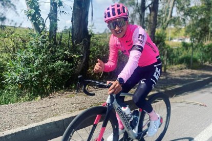 Alexander Cepeda tiene  en la mira el Giro de Italia, gran vuelta en la que ha participado en tres ocasiones.