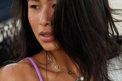 La deportista suele publicar fotos en traje de baño.