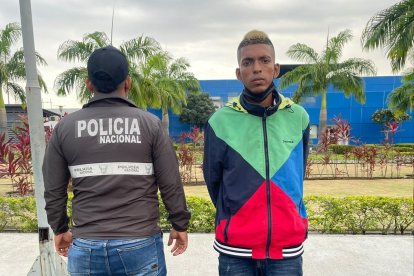 El detenido registra dos antecedentes penales, uno de ellos por tráfico ilícito de sustancias sujetas a fiscalización.