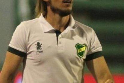 El técnico sebastián Beccacese suele utilizar la alineación 3-5-2