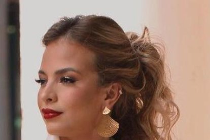 Ella es parte del elenco de la serie Compañía 593.