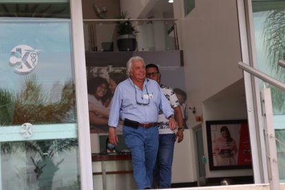 Danilo Carrera visitó al presidente Lasso tras su operación.