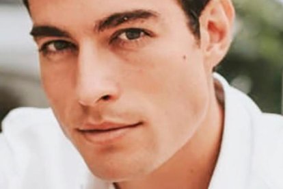Actor ecuatoriano que ha protagonizado algunas novelas internacionales.
