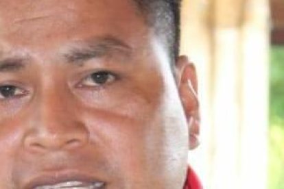 Mendúa fue asesinado con 12 disparos luego de recoger banano junto a su esposa la tarde del domingo 26 de febrero en Sucumbíos.