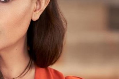 Dice que debería existir más empatía y apoyo entre las mujeres artistas.