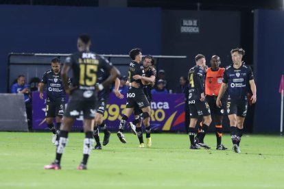 Lautaro Díaz puso el gol de Independiente del Valle y la fiesta en el estadio Banco Guayaquil.