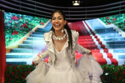 Sara mide 1,75 metros y vive en el barrio Cuba.