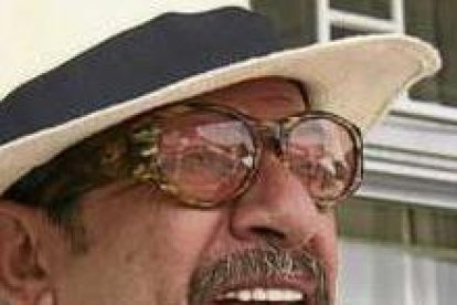 Héctor Napolitano es conocido por sus temas 'corta venas'.