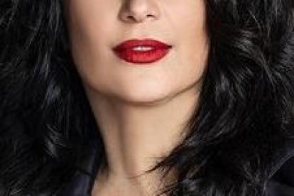 Asegura que  

el proceso para  sacar la canción ha sido una experiencia avasalladora, pero gratificante.