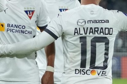 6.937 personas asistieron al partido entre Liga de Quito y Magallanes.