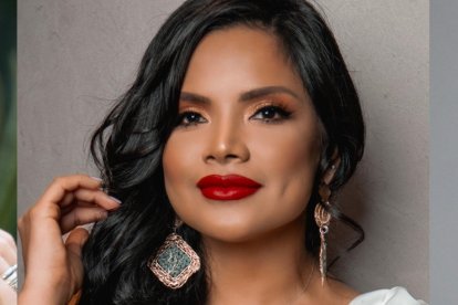 Gaby Pazmiño, Evelyn Calderón y Scarlett  Córdova.