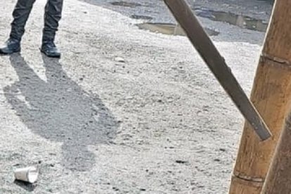 Un paramédico del Cuerpo de Bomberos constató el deceso del Manuel Sarmiento.