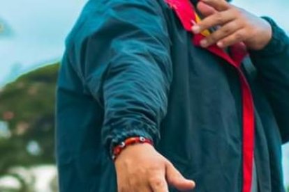 El artista se destacaba no solo por cantar, sino también por componer sus melodías.