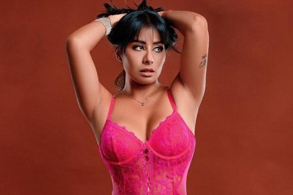 Actualmente  crea contenido de humor con su novio.