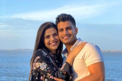 Tienen dos años de casados.