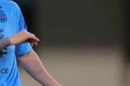 Lionel Messi reveló que mantiene un estrecha relación el F.C. Barcelona.