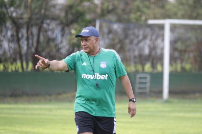 El estratega colombiano Hernán Torres llegó a Emelec en reemplazo del argentino Miguel Rondelli.