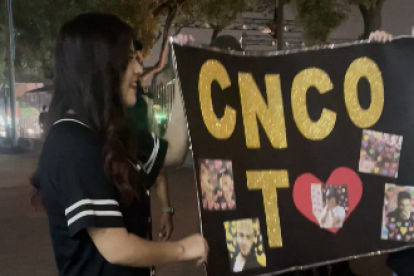 Fanáticos de CNCO en Guayaquil a la espera del concierto.