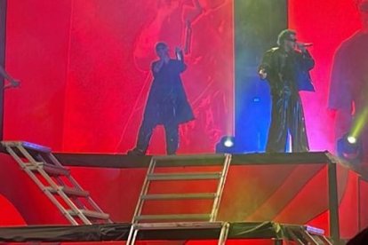 Los miembros de CNCO en el Voltaire Paladines Polo.