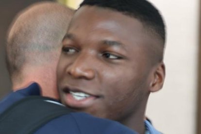 Moisés Caicedo se une a los entrenamientos del Brighton.