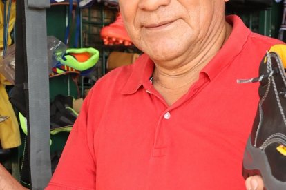 El hombre se jacta de contar con una variedad para todos los gustos.