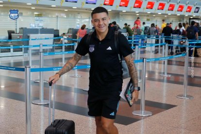 El volante uruguayo Diego García fue convocado para el duelo de vuelta de la Copa Sudamericana entre Emelec y Defensa y Justicia.