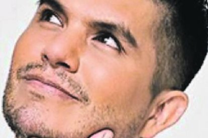 Mauricio publica constantemente sus viajes en Instagram.