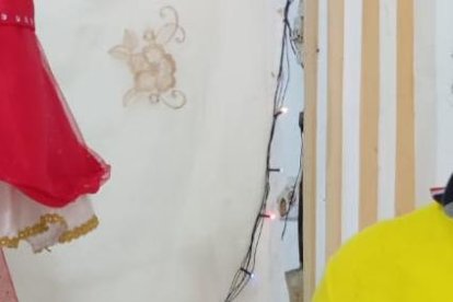 Un gran altar fue instalado en la casa de Luis. La bendición la obtuvo de la virgen y de EXTRA.