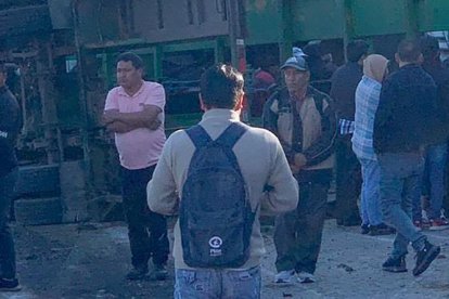 El vuelco de un tráiler en la vía Cuenca-Loja se saldó con víctimas.