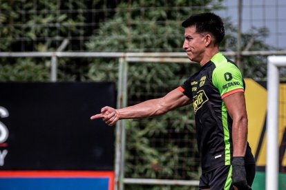 Fernando Gaibor sueña con jugar una final vestido de amarillo.