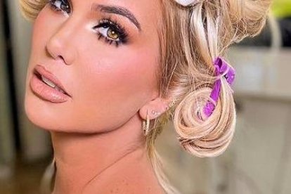 Carolina Jaume es una actriz y presentadora ecuatoriana.