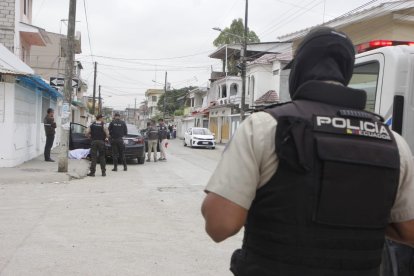 Un hombre fue asesinado en Guayacanes.