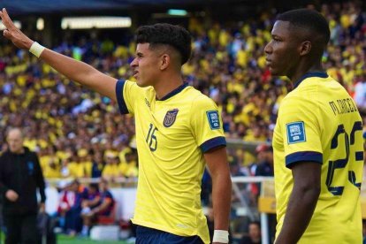 Kendry Páez es el chico de los récord en la Tri.