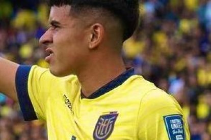 Kendry Páez es el chico de los récord en la Tri.