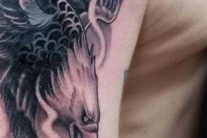 El objetivo de revisar los tatuajes es ver si tienen animales alusivos a las organizaciones criminales.