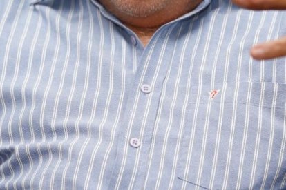 Los Juegos Panamericanos de Santiago 2023 dejaron para Ecuador no solo medallas, sino un nuevo -o viejo- capítulo de enfrentamiento entre Jorge Delgado Panchana, presidente del Comité Olímpico Ecuatoriano (COE), y Roberto Ibáñez, titular de la Federación Ecuatoriana de Judo y máxima autoridad de la Federación Deportiva del Guayas (Fedeguayas).

De acuerdo con una fuente consultada que prefirió reservar su identidad, la “disputa no es nueva”. Delgado e Ibáñez ya dejaron ver sus diferencias en la postulación y finalmente retiro de Guayaquil como sede de los Juegos Bolivarianos 2025. El dirigente del COE no le permitió el ingreso al Comité Organizador, pese a que el titular de Fedeguayas lo reclamaba por haber participado de todo el proceso y dar el soporte mayoritario de la infraestructura.​

Ahora, tildándolo de “longevo dirigente con una mente caduca”, y hasta avizorando una posible candidatura a las elecciones del COE en 2025, Ibáñez contestó en su cuenta de X a Delgado, quien hace unos días le manifestó a su homónimo que no debería ‘opinar’ en la participación del Team Ecuador en los Panamericanos de Santiago.

“No puede decir nada el señor Roberto Ibáñez, porque en lo único que puede opinar es en judo. Nadie le ha pedido su opinión; (lo de Ecuador en los Panamericanos), es su criterio y que se lo guarde para él. Este es un momento de análisis y nadie es perfecto, obviamente. Recordemos que las federaciones ecuatorianas por deporte son las que han dado lo mejor para sus atletas, en medio de todas las dificultades”, dijo Panchana.

En Santiago 2023, el Team Ecuador obtuvo 7 medallas de oro, tres menos que las 10 preseas logradas en Lima 2019. Sin embargo, su cosecha en general fue superior a los 31 metales conseguidos en Perú, ahora con 36 en Chile.

Tras el comentario, el exjudoca y máximo dirigente de la Ecuatoriana de Judo (FEJ) realizó un ‘picante’ posteo en X argumentando que tiene los créditos suficientes para ‘meter lengua’ en el tema, por el aporte de Fedeguayas hacia el alto rendimiento.

“Panchana piensa que el sector formativo no tiene nada que ver con el alto rendimiento, le sugiero pregunte a las federaciones nacionales cómo ayudamos para que esos deportistas que usted lleva a los juegos del ciclo olímpico de alguna u otra forma se preparen”, precisó.

Ibáñez cerró diciendo: “no te estreses antes de tiempo, nos vemos en el 2025 en las elecciones del COE; ah, cierto, si es que puedes participar”, dejando entrever que el máximo directivo del olimpismo nacional no podría ir a la reelección y probando su candidatura a las próximas elecciones del COE. (CMC)