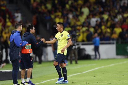 Ángel Mena y su vuelta a la Tri con gol.