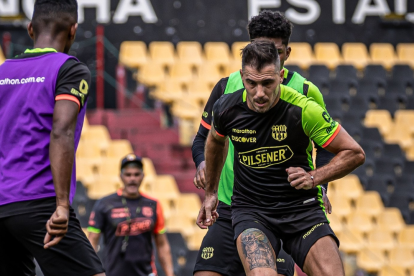 Barcelona pelea por llegar a la final de LigaPro.