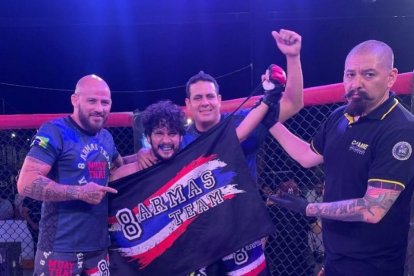 Felipe Crespo, reconocido youtuber, fue el vencedor del combate.