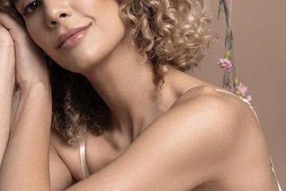 María Emilia Cevallos es una actriz ecuatoriana.