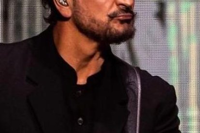 Ricardo Arjona es un cantante guatemalteco.