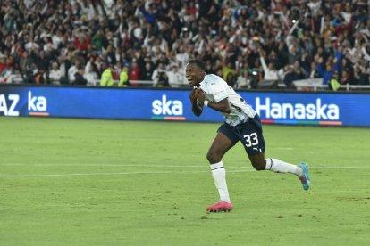Leonel Quiñónez marcó el penal definitivo para el título de Liga de Quito.