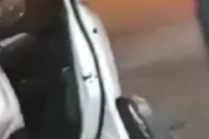 El comerciante quiso correr, pero tropezó, lo alcanzaron y a la fuerza lo embarcaron en un auto.