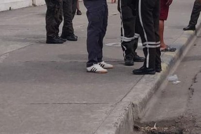 Las víctimas del ataque fueron trasladadas a recibir atención médica.