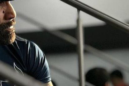 El joven se desenvolvía como entrenador personal de gimnasio.