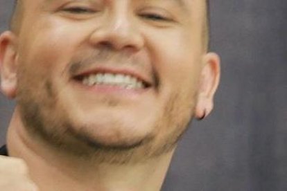 Raúl era uno de los que mejor cocinaba en el reality. Eliminó a los más fuertes.