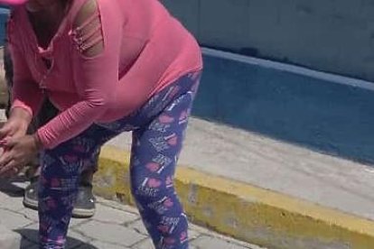 Fabiola Terán ayudó también a los obrero municipales, para que las mejoras de su sector se dieran lo más pronto posible.