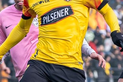 Obando puso la guinda en la goleada de Barcelona.